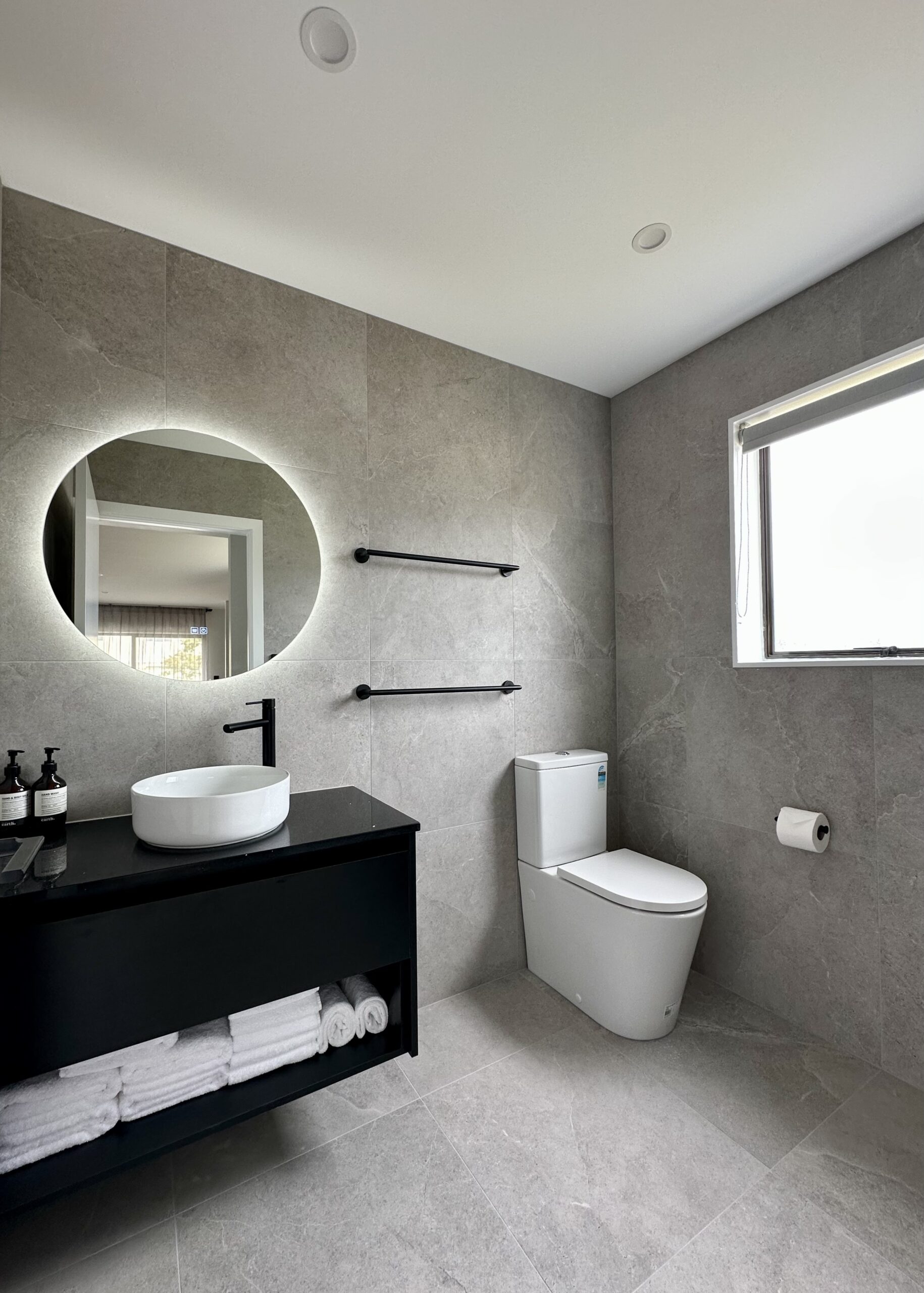 The Avero Residence Bathroom 1