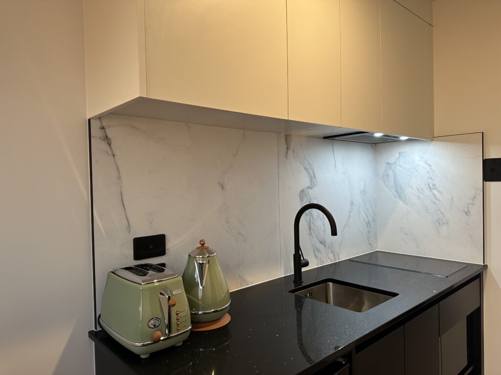 The King Soak Studio Kitchen 1